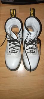 Tk dr Martens 41 wit met tekst dr martens zeldzaam, Ophalen of Verzenden, Zo goed als nieuw, Wit