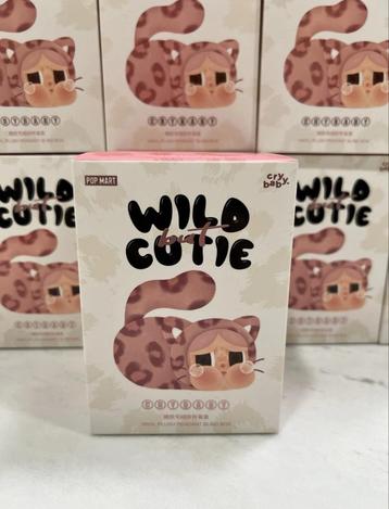 Pop Mart Crybaby Wild But Cutie series - single Blind Box beschikbaar voor biedingen