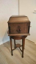 Antieke grammofoon speler, Ophalen, Gebruikt