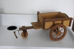 houten karretje mini leuk voor bij poppenhuis enz, Ophalen of Verzenden, Gebruikt, Decoratie