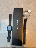Apple watch 6 series zgan, Ophalen of Verzenden, Zo goed als nieuw, Zwart, IOS