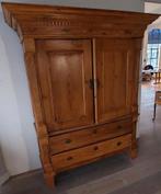 Grenen kledingkast, Ophalen