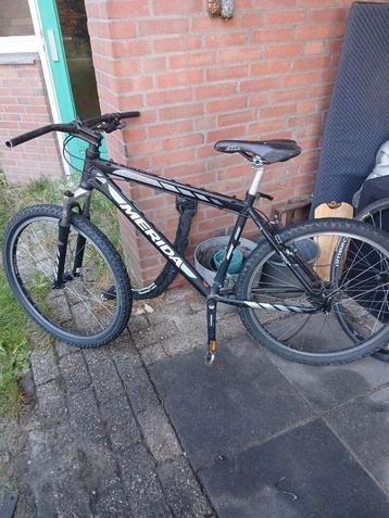 GRATIS!!!!  Merida MTB - Maat M loop of sloop 1 euro!! beschikbaar voor biedingen