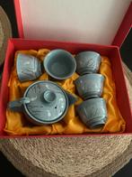 Chinees theeservies met kraanvogel motief nieuw!, Huis en Inrichting, Keramiek, Nieuw, Ophalen of Verzenden, Overige stijlen