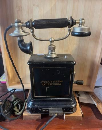 Antieke Jydsk Telefon Aktieselskab Telefoon beschikbaar voor biedingen