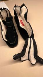 Verbandschoenen, Ophalen of Verzenden, Gedragen, Sneakers of Gympen