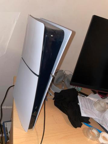 Playstation 5 Slim Digital editie beschikbaar voor biedingen