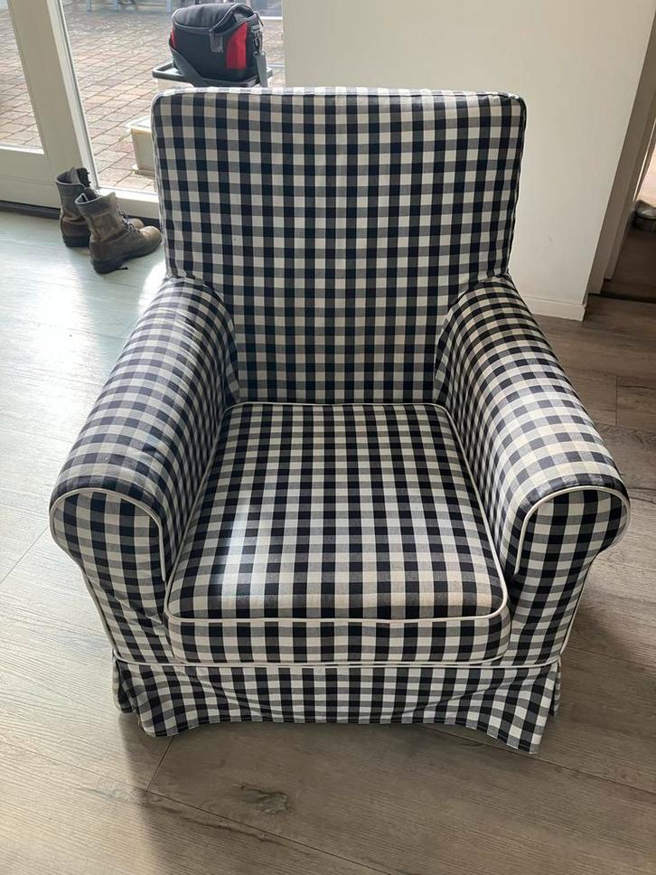 2 Identieke Stoelen met Leuke Blok Print samen €80,-, Huis en Inrichting, Fauteuils, Zo goed als nieuw, Stof, 50 tot 75 cm, Minder dan 75 cm