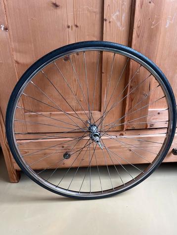 Fietswielen 28 & 18 inch beschikbaar voor biedingen