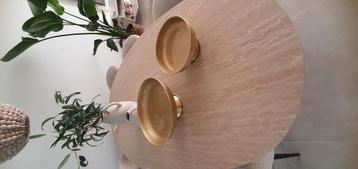 Decoratie schalen beschikbaar voor biedingen