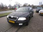 Skoda Octavia Combi 1.6 FSI Business, Auto's, Skoda, Voorwielaandrijving, Gebruikt, Beige, 4 cilinders