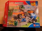 LEGO Juniors 10750 Wegreparatie Truck, Ophalen of Verzenden, Zo goed als nieuw, Complete set, Lego
