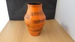 mooie robuuste oranje vaas, Gebruikt, Aardewerk of Porselein, Oranje, Ophalen of Verzenden