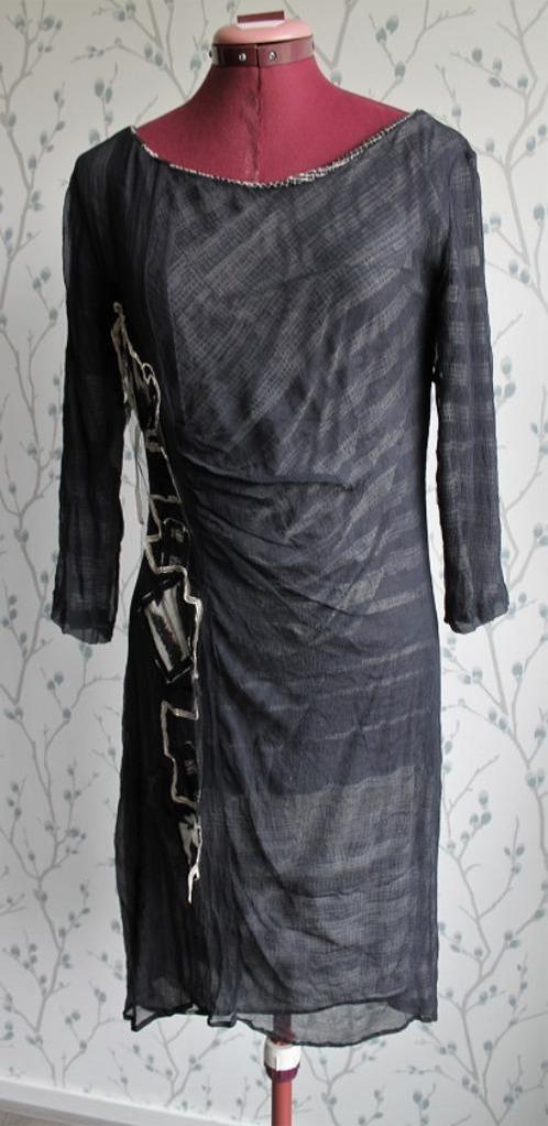 SAVE THE QUEEN! Dubbel, deels Zijde Jurkje maat L=M, Kleding | Dames, Jurken, Zo goed als nieuw, Maat 38/40 (M), Overige kleuren