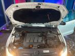 Volkswagen Polo 1.6 TDI 66KW 2012 Wit, Auto's, Voorwielaandrijving, Euro 5, Stof, 1057 kg