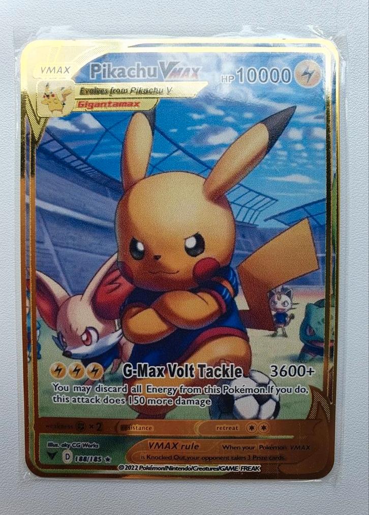 Pikachu voetbal V Max Pokemon kaart metaal gold coloured, Hobby en Vrije tijd, Verzamelkaartspellen | Pokémon, Ophalen of Verzenden