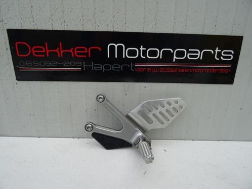 Linker Voetsteun / Schetsplaat Yamaha YZF R6 2008-2016 RJ15, Motoren, Onderdelen | Yamaha, Gebruikt, Ophalen of Verzenden