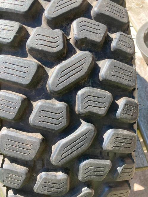 Goede banden 225/75R16 8.5R17.5 12.5R20 235/85R16  niet duur, Auto-onderdelen, Banden en Velgen, Band(en), Zomerbanden, 18 inch