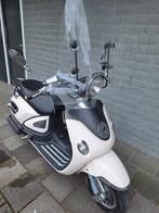 Mooie Znen Legend Retroscooter 3600 km Beige en zwart, Ophalen, Gebruikt, Znen legend, Benzine