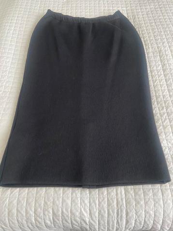 Prada rok.  Nieuw. beschikbaar voor biedingen