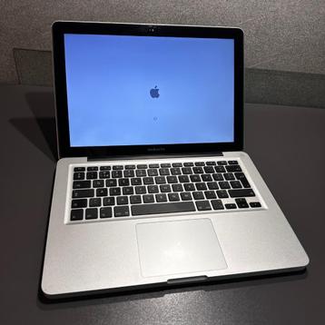 MacBook Pro 13,3-inch 2011, 320 GB HDD, 2,4-GHz dual-core beschikbaar voor biedingen