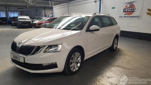 Skoda Octavia 1.4 TSI 16V G-TEC COMBI/O 4DRS 1.395CC 81KW 11, Auto diversen, Schadeauto's, Handgeschakeld, Overige brandstoffen