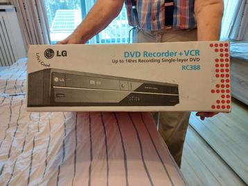 LG RC388 video dvd combi videorecorder nog nieuw in doos beschikbaar voor biedingen