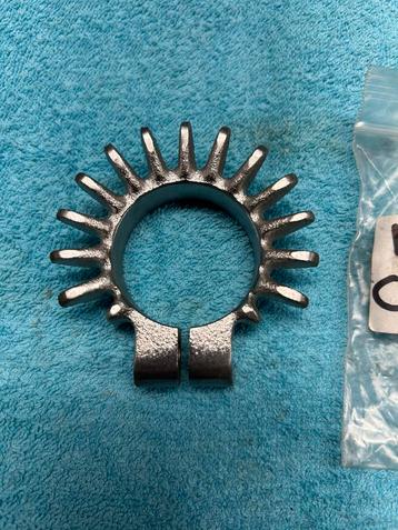 Honda cb750f NOS K1 uitlaat krans nieuw 18232-300-010 cb 750 beschikbaar voor biedingen