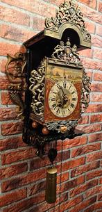 stoeltjes klok, Ophalen