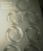 glazen borden, swirl bordjes Pasabahce, wit glas uit Turkije, Ophalen of Verzenden, Bord(en), Overige stijlen, Glas