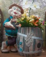 Laaf met plantenbak, laaf bakker, zwem laaf, Ophalen of Verzenden, Zo goed als nieuw, Beeldje of Poppetje