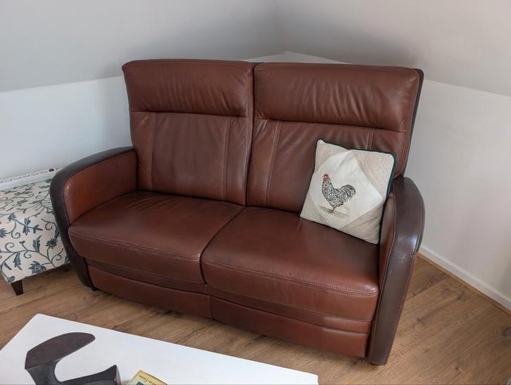 Lederen tweezitsbank - I.z.g.st. - 152x100x76 cm, Huis en Inrichting, Banken | Bankstellen, Zo goed als nieuw, Rechte bank, Tweepersoons