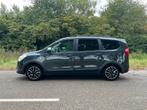Dacia Lodgy 1.2 TCE 85KW Stepway 2018 Grijs, Auto's, Dacia, Voorwielaandrijving, Euro 5, Stof, Zwart