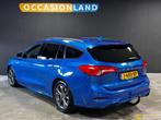 Ford Focus Wagon 1.0 EcoBoost ST Line|KEYLESS|TREKHAAK|CRUIS, Gebruikt, USB, 715 kg, Blauw