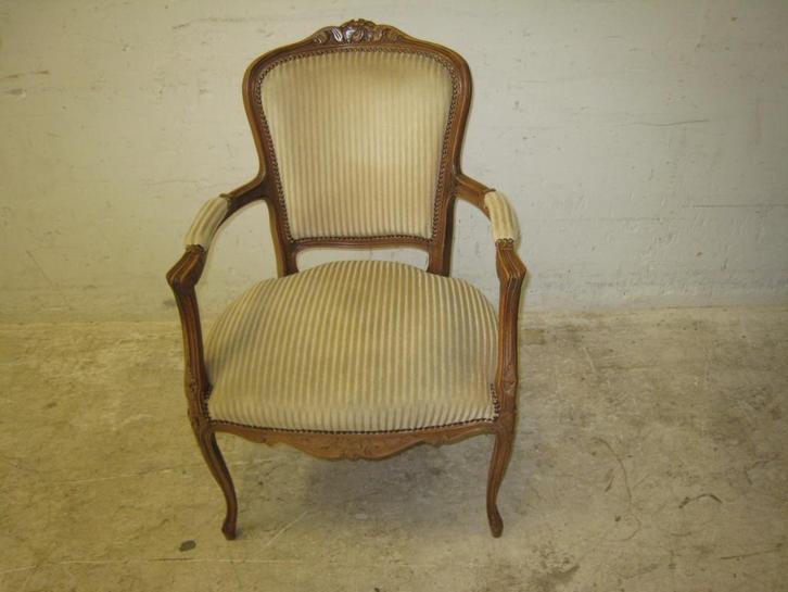 Antiek sierlijk fauteuiltje, Huis en Inrichting, Fauteuils, Gebruikt