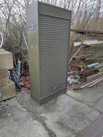 Te koop stalen roldeur kast lips, Ophalen of Verzenden, Gebruikt, Metaal, Overige typen