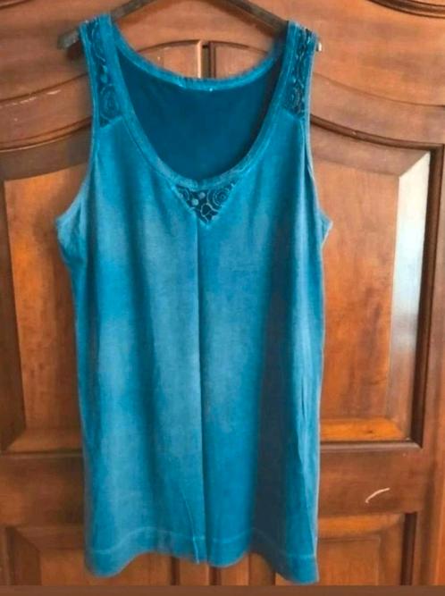 Lange jeansblauwe Didi tricot top met kant L 42-44, Kleding | Dames, Tops, Zo goed als nieuw, Maat 42/44 (L), Blauw, Zonder mouw