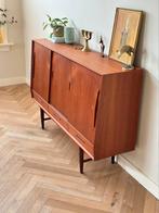 Vintage highboard kast Deens wandkast teak hout jaren 50/60, Huis en Inrichting, Kasten | Wandmeubels, Ophalen, Gebruikt, 100 tot 150 cm