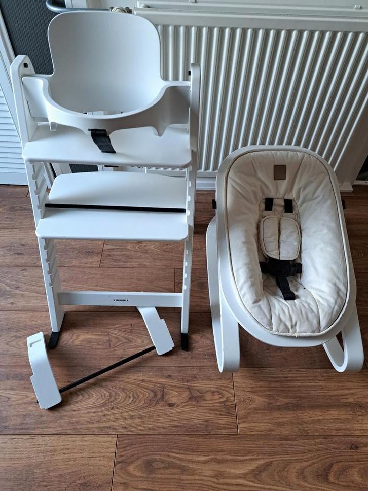 Kidsmill Up Kinderstoel - Babyset Newborn Wipper, Kinderen en Baby's, Kinderstoelen, Zo goed als nieuw, Meegroeistoel, Aanschuifbaar