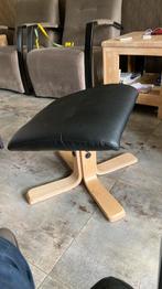 GEVRAAGD: Pouf Yisk, zwart, Huis en Inrichting, Ophalen, Minder dan 50 cm, Vierkant, Zo goed als nieuw