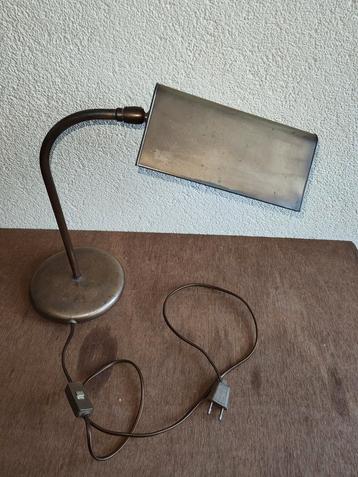 Vintage Bureaulamp - Stijlvol & Functioneel beschikbaar voor biedingen
