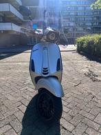 Vespa Sprint 50cc, Fietsen en Brommers, Scooters | Vespa, Gebruikt, Maximaal 45 km/u, Ophalen of Verzenden, Benzine