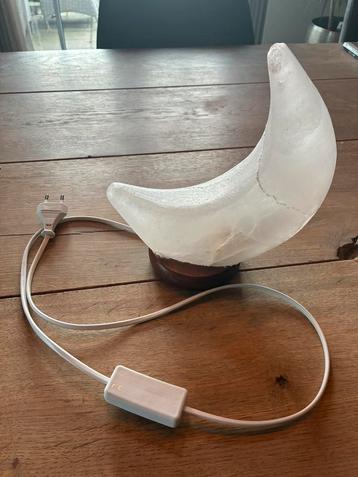 Zoutlamp maan
