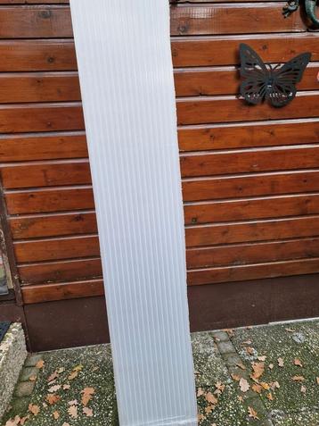 kanaalplaat polycarbonaat opaal beschikbaar voor biedingen