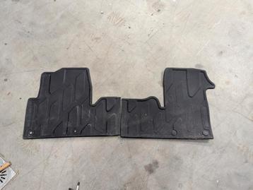 Rubber vloermat Renault Master beschikbaar voor biedingen