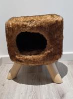 Mooie zachte poef voor kat, Ophalen of Verzenden, Zo goed als nieuw, Pluche