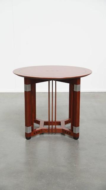Ronde Schuitema bijzet/salontafel uit de Decoforma serie beschikbaar voor biedingen