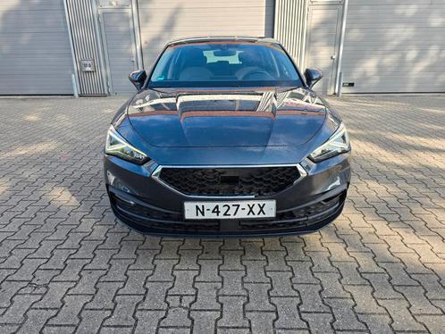 Mooie en luxe uitvoering 1.5 tsi lichte voorschade, Auto's, Seat, Particulier, Ophalen