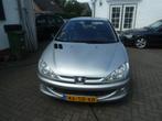 PEUGEOT 206 1.4 16V AIRLINE 5D Gentry, Voorwielaandrijving, 15 km/l, Gebruikt, Bedrijf