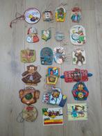 Heel veel carnavals insignes veldtekens Nispen Nipse, Carnaval, Nipse, Overige maten, Ophalen of Verzenden